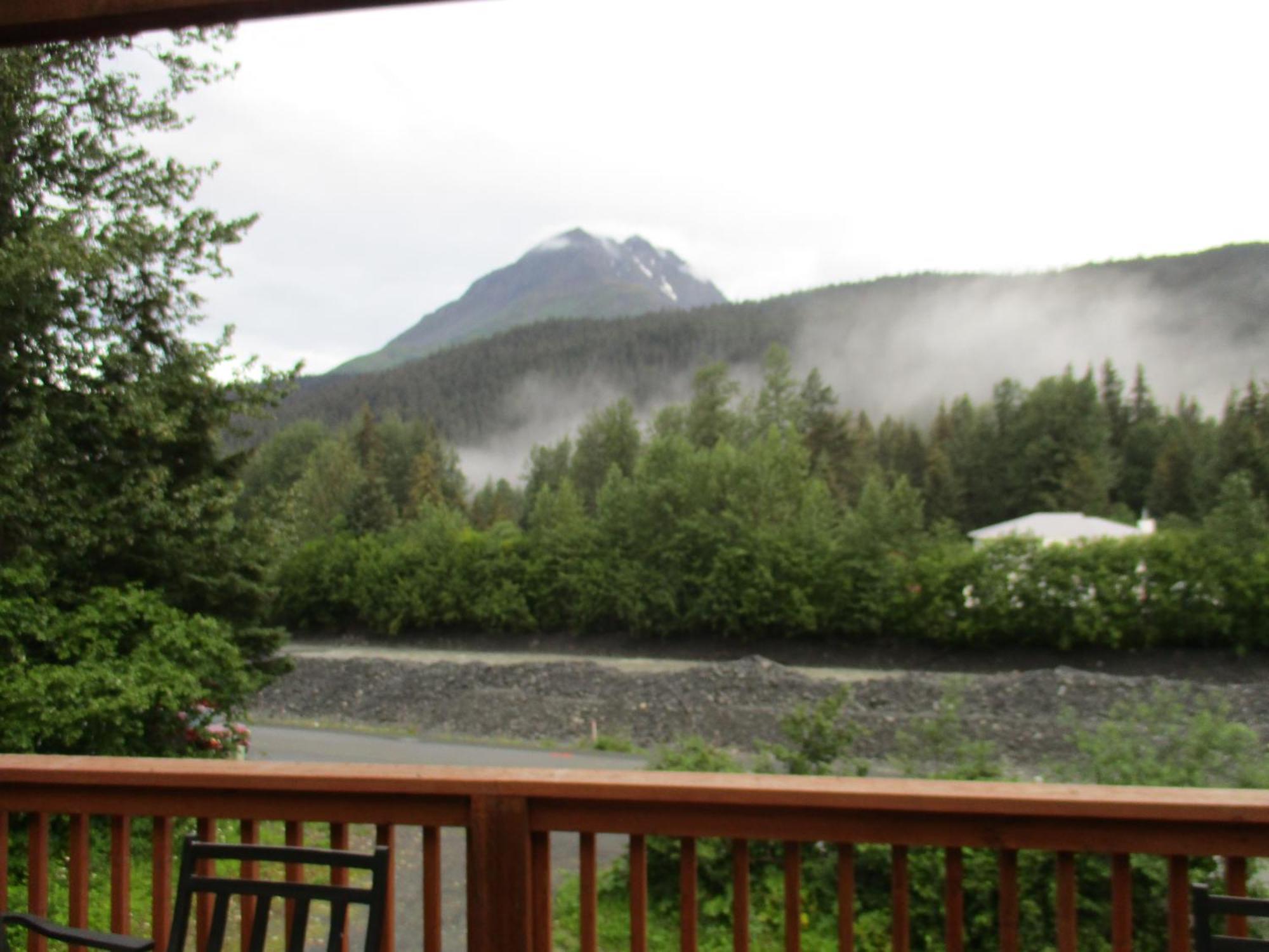 Seward Apartment * Seward